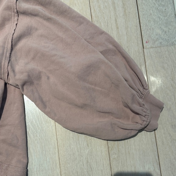 Free People Mauve Cropped Sweatshirt - Picture 4 of 7